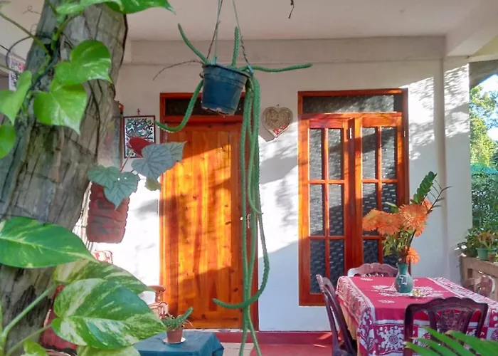 Nelum Home Stay